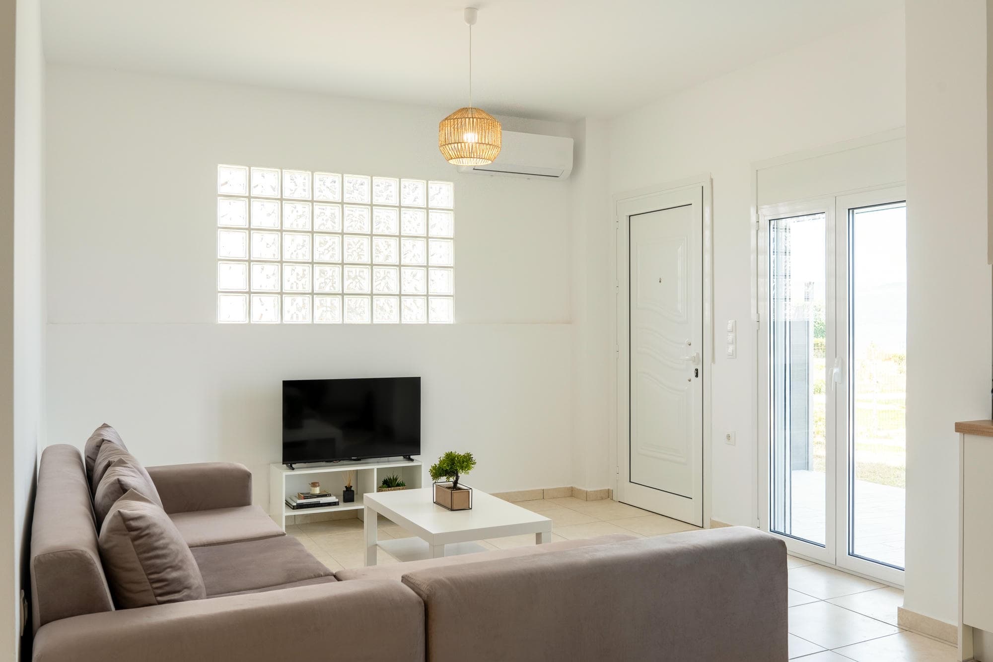 Thanos Seaside Suite photo 4